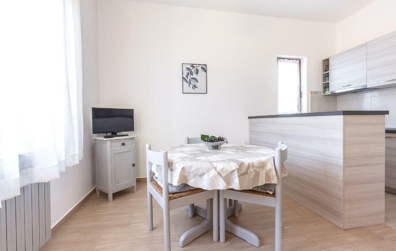 Palmira Apartment Porec Ruang foto